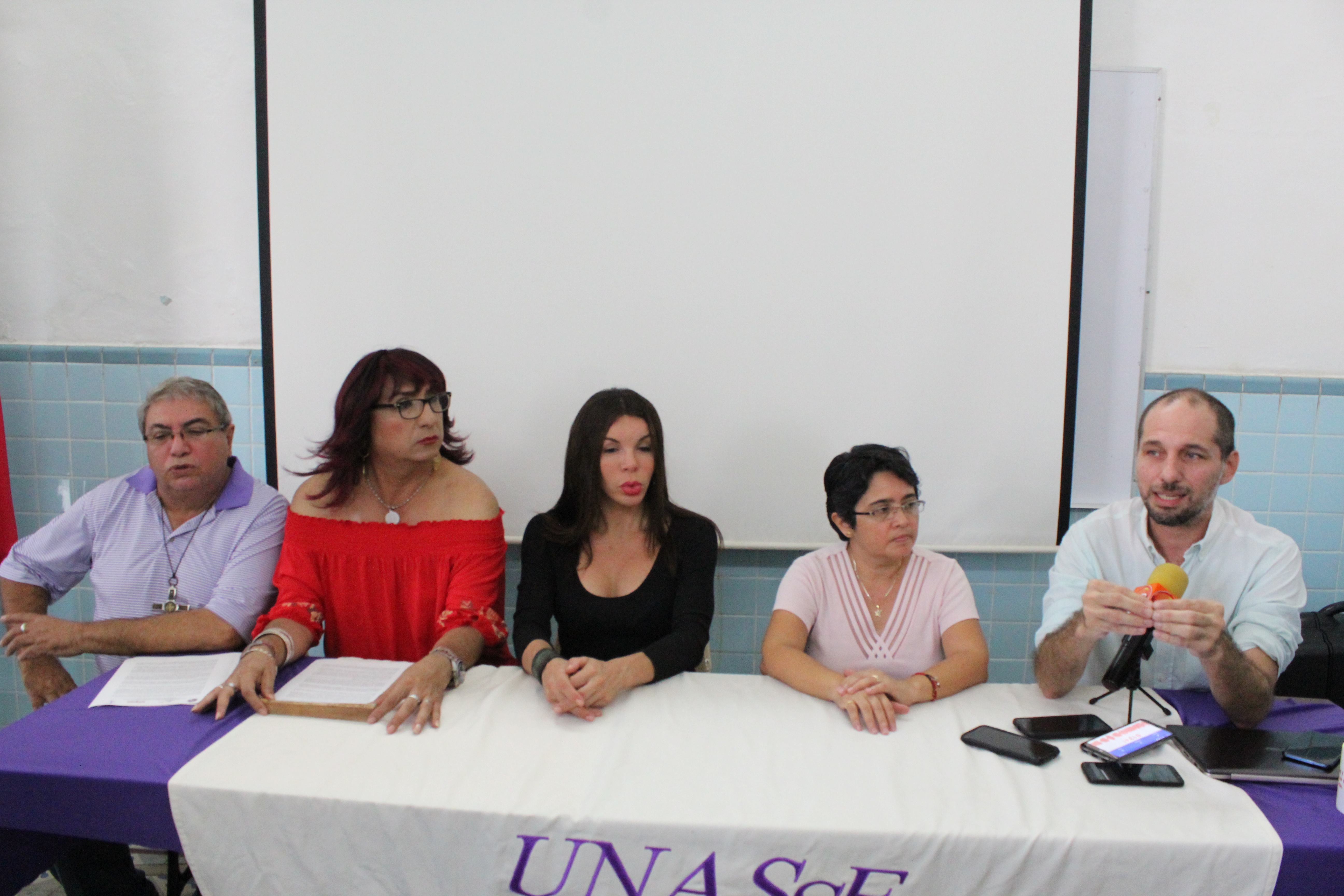 Reglamento municipal de Mérida criminaliza el trabajo sexual. Trabajadoras sexuales presentan amparo